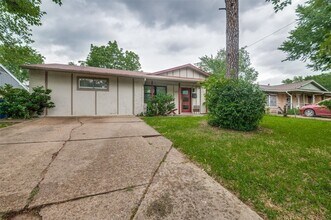 6257 Fenway St in Dallas, TX - Building Photo - Building Photo