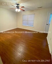 126 Old Tavern Cir in Lynchburg, VA - Building Photo - Building Photo