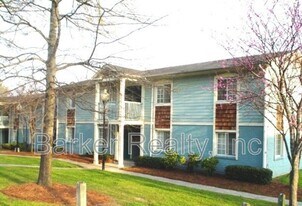 555 E Edenton St in Raleigh, NC - Building Photo