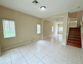 1808 SW 101st Ter in Miramar, FL - Building Photo - Building Photo