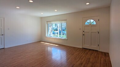 16955 Bassett St in Los Angeles, CA - Building Photo - Building Photo