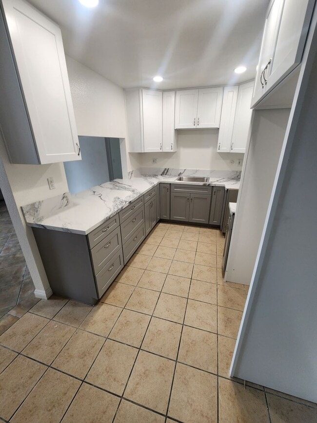 property at 524 Telegraph Canyon Rd