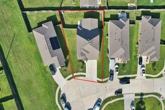 507 Thunder Cloud Dr in Baytown, TX - Foto de edificio - Building Photo