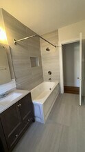 1454 W Fargo Ave in Chicago, IL - Building Photo - Building Photo