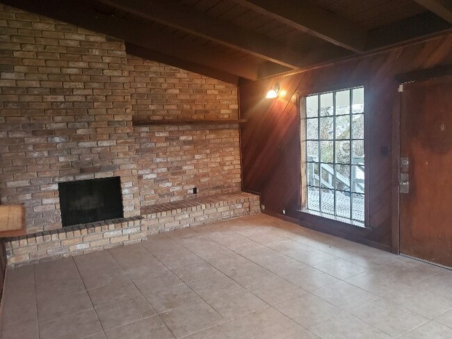 8002 Trapier Ave in New Orleans, LA - Building Photo - Building Photo