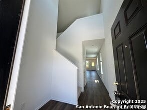 133 Windmill Breeze in Boerne, TX - Building Photo - Building Photo