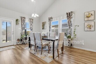 12108 Icon Rdg in San Antonio, TX - Building Photo - Building Photo