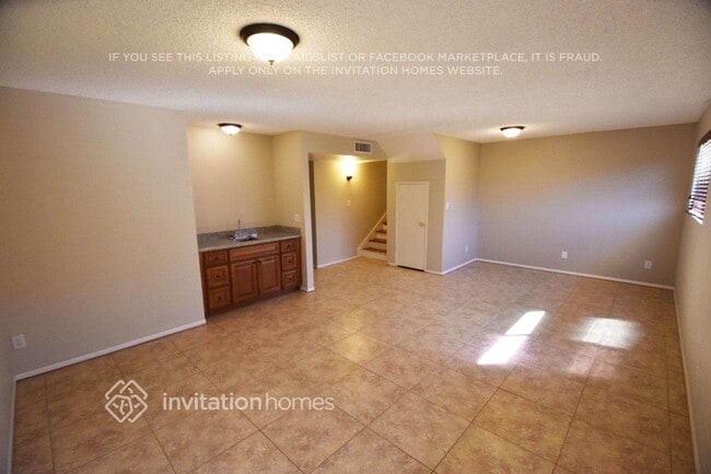 4640 W Paradise Dr in Glendale, AZ - Foto de edificio - Building Photo