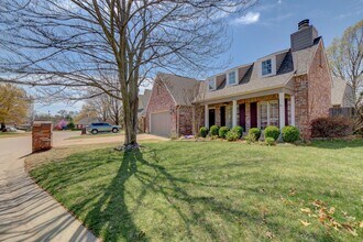 8208 S Delaware Pl in Tulsa, OK - Building Photo - Building Photo