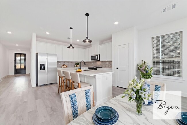 property at 2232 Sonder Shr Dr