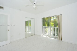 344 Meridian Ave in Miami Beach, FL - Building Photo - Building Photo