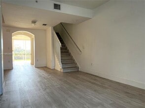 1088 SW 144th Ave in Pembroke Pines, FL - Building Photo - Building Photo