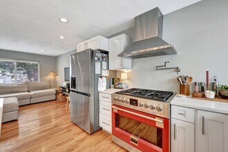 6526 S Elizabeth Way in Centennial, CO - Building Photo - Building Photo