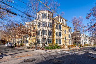 Pleasant Street Condominiums in Cambridge, MA - Building Photo - Building Photo