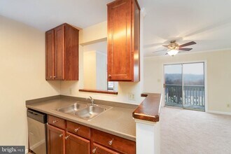75 Fern Oak Cir in Stafford, VA - Building Photo - Building Photo