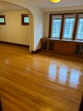 1257 Elm Lawn St, Unit 1257 in Wauwatosa, WI - Foto de edificio - Building Photo