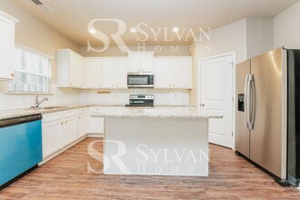 6035 Raventree Ct in College Park, GA - Building Photo - Building Photo