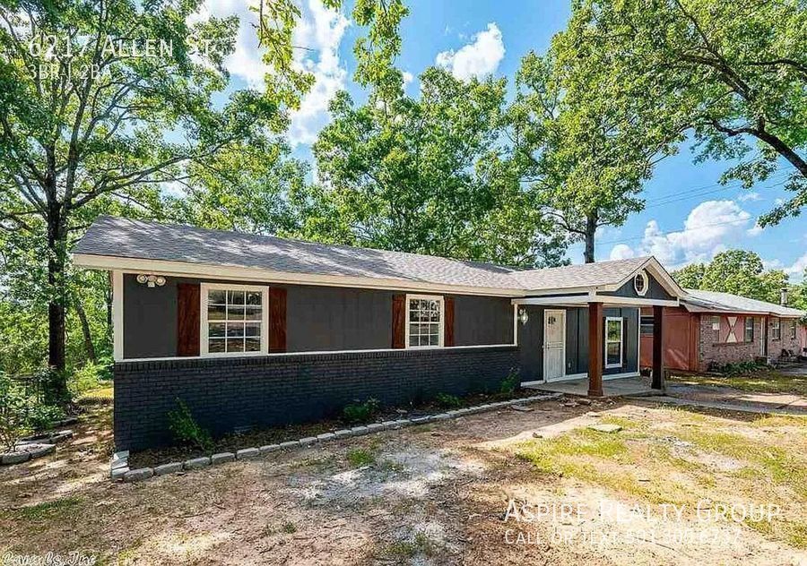 6217 Allen St in North Little Rock, AR - Building Photo