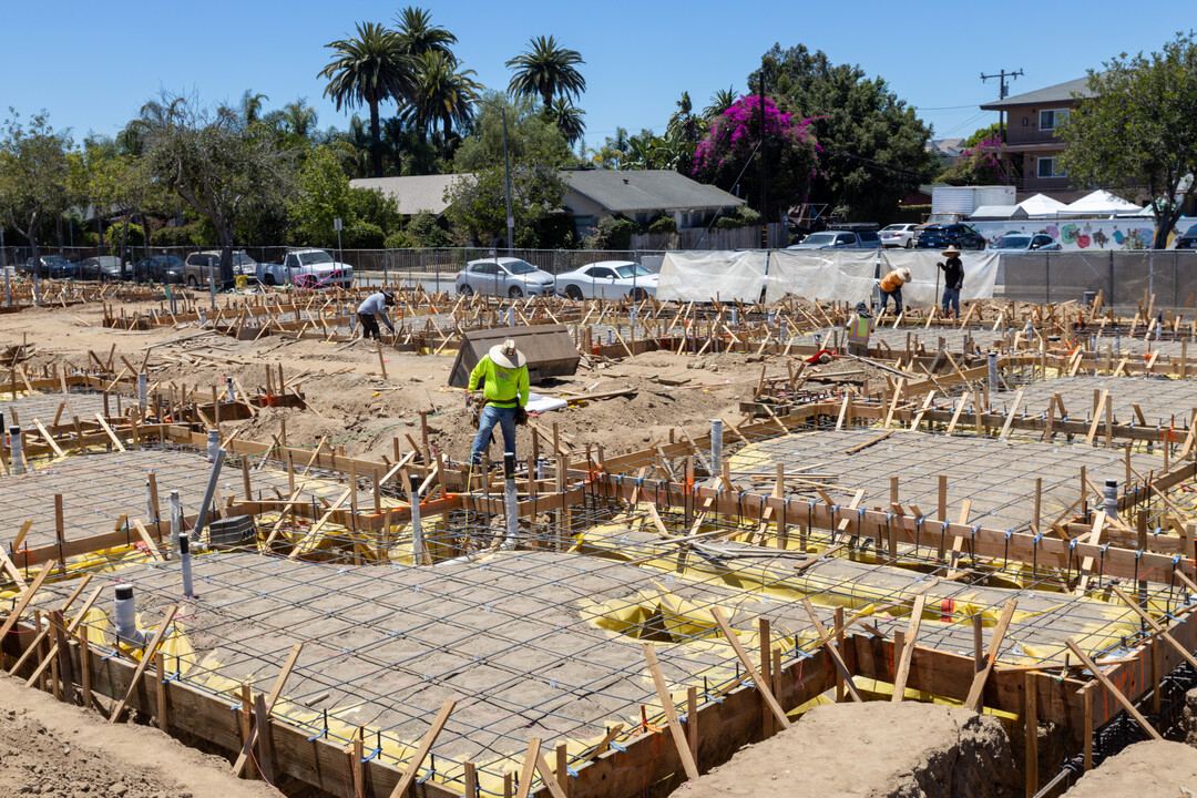 The Dawson in Long Beach, CA - Building Photo