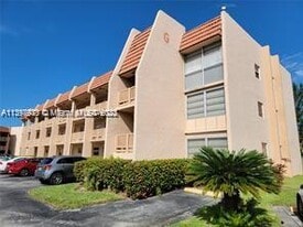 6850 Royal Palm Blvd