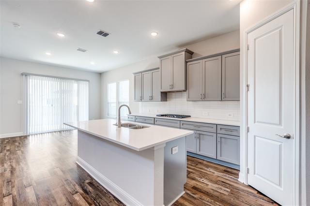 10792 Prairie Rose Rd in Frisco, TX - Building Photo - Building Photo