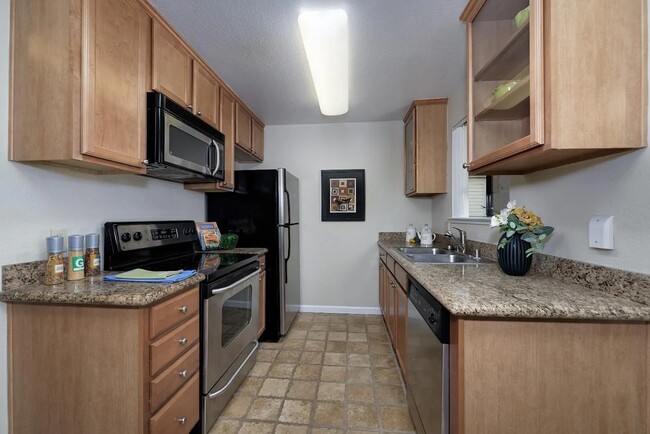 property at 2250 Monroe St