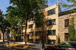 4283-4287 De Brébeuf Rue in Montréal, QC - Building Photo