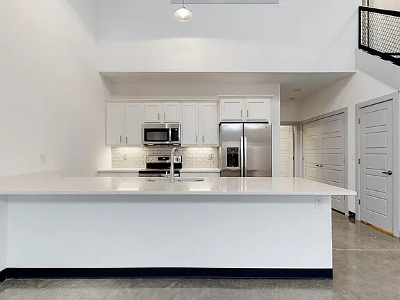 10908 Cole Thompson Ln in Jeffersontown, KY - Building Photo - Building Photo