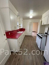 1002 S Oakes St in Tacoma, WA - Building Photo - Building Photo