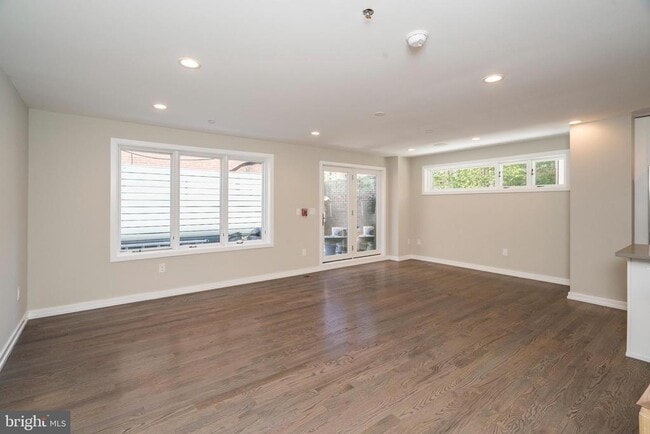 1701 Bainbridge St in Philadelphia, PA - Building Photo - Building Photo