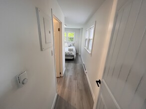 247 Queen St in Kingston, ON - Building Photo - Building Photo