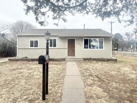 1902 S Franklin Ave in Colorado Springs, CO - Building Photo