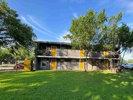 903 Springdale Rd in Austin, TX - Building Photo