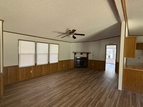 7491 NW 165th St in Trenton, FL - Building Photo - Building Photo