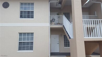 8555 Bernwood Cove Loop, Unit 109 in Ft. Myers, FL - Foto de edificio - Building Photo