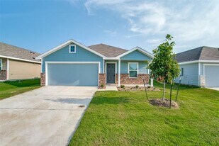 5449 Finbrooke Dr in Princeton, TX - Building Photo