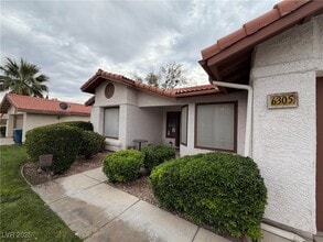 6305 Crosswood Ave in Las Vegas, NV - Building Photo - Building Photo