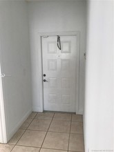 10720 NW 66th St-Unit -505 in Doral, FL - Foto de edificio - Building Photo