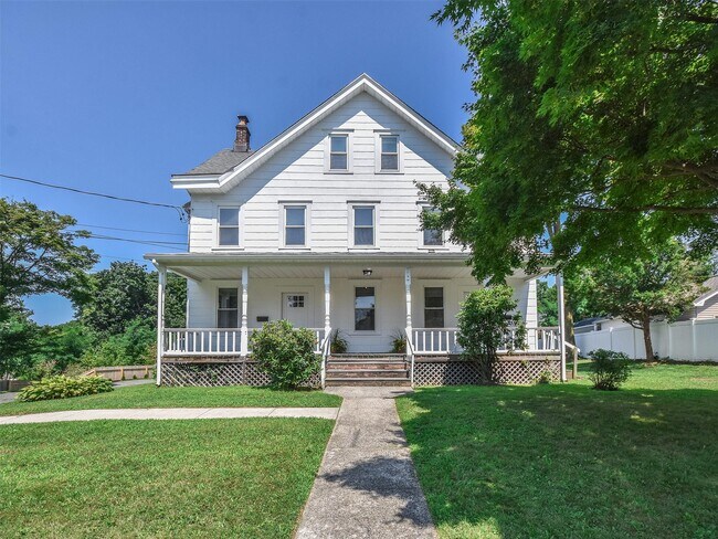 property at 114 Sea Cliff Ave
