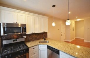 349 Sumner St, Unit #1 in Boston, MA - Foto de edificio - Building Photo