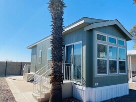 9985 N Pinal Ave in Casa Grande, AZ - Building Photo