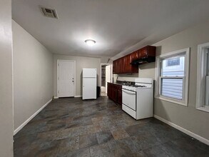 29 Alexander St in Newark, NJ - Foto de edificio - Building Photo