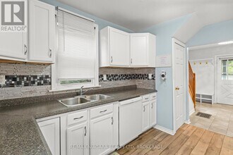 32 Page St in St Catharines, ON - Building Photo - Building Photo