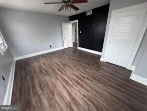 25 E Main St in Evesham, NJ - Building Photo - Building Photo