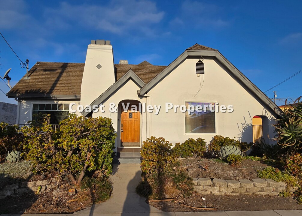 610 Pajaro St in Salinas, CA - Building Photo