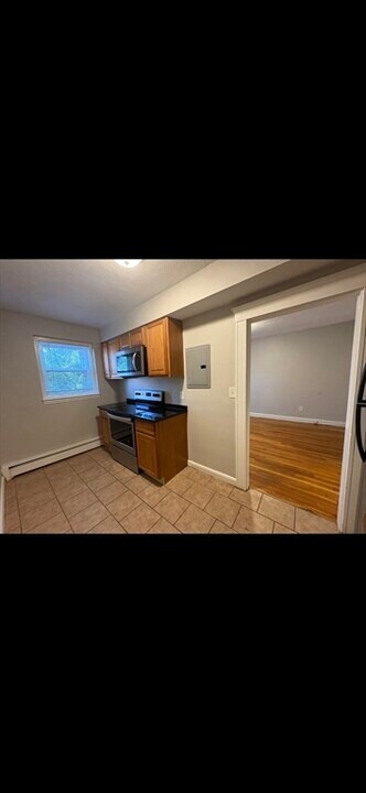 77 Green St in Lynn, MA - Building Photo