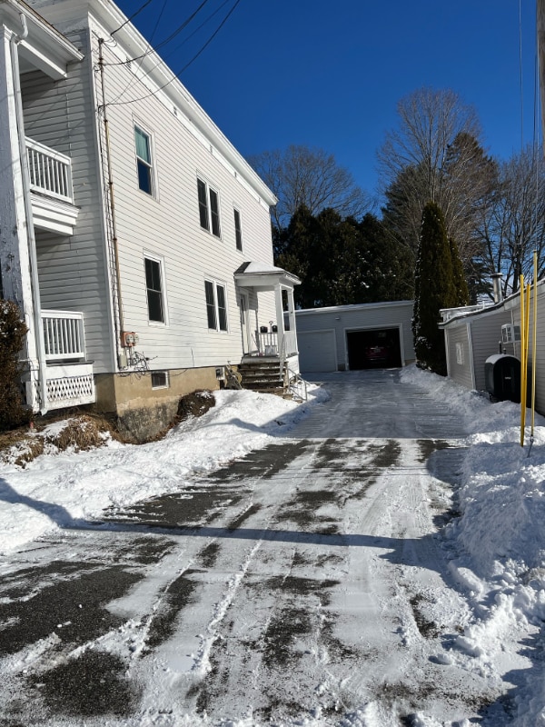 11 Eaton St in Lewiston, ME - Building Photo - Building Photo