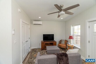 1403 Burgess Ln in Charlottesville, VA - Building Photo - Building Photo