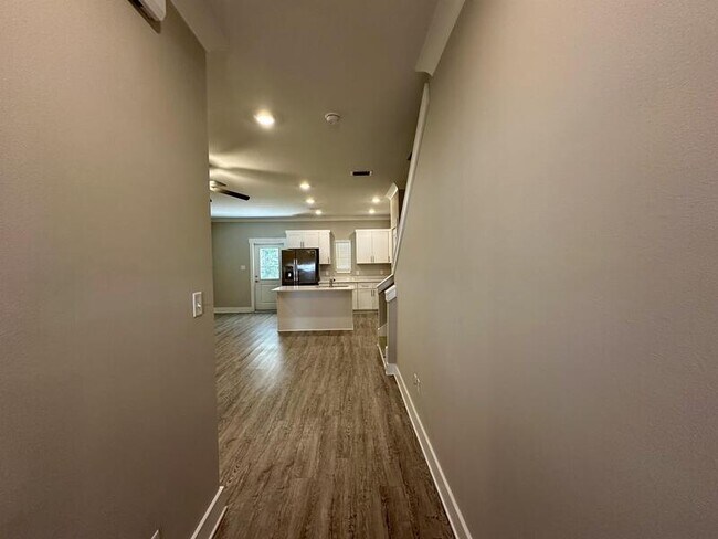 215 Date Palm Ln in Freeport, FL - Building Photo - Building Photo