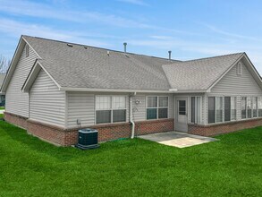 464 Scioto Villa Ln in Columbus, OH - Building Photo - Building Photo